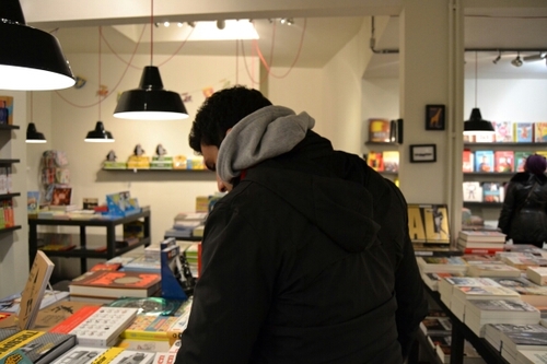 Abdo_Mahmoud's profile picture. ‏‏مهندس بس في اﻷصل معماري.. محافظ و جوايا متحرر.. مواطن بس في ميدان الحرية..