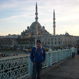 hey everybody , this franco travelling the world on the mission of peace tollerance and harmony . cheers