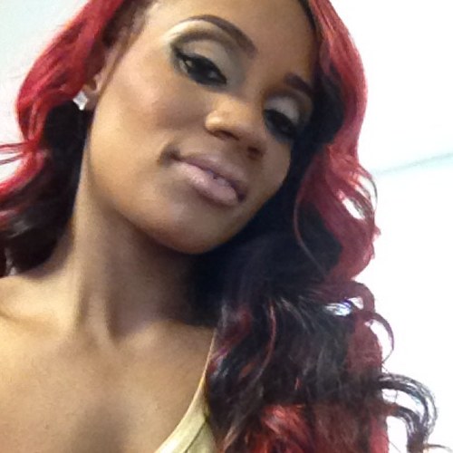 Entertainer/Model/ singer/song writer .. Lainna2020@gmail.com