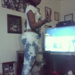 My name is victoria diana shay and i am a real bitch and everyone follow my twifey @TooSweet_ForEm  follow us #Team Cute