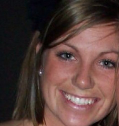 Christine41187's profile picture. 