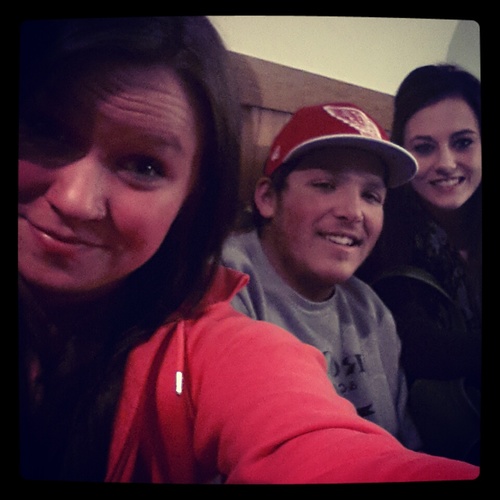 romellotyfone18's profile picture. hit bongs not women,