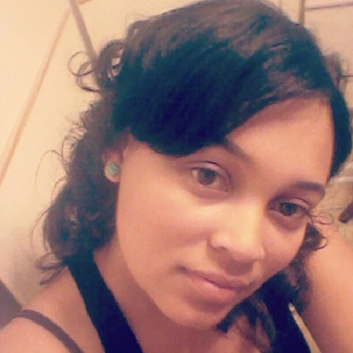 Mrs_Pretty89's profile picture. I am young and full of life...I love my mini family 2 death and i have my lil princess rotten to the core..she's super smart and pretty just like mommy