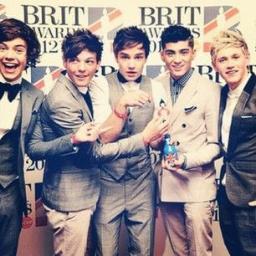 One direction! Keep calm and follow @onedirection I JUST WANT A 1D FOLLOW! 0/5 :/