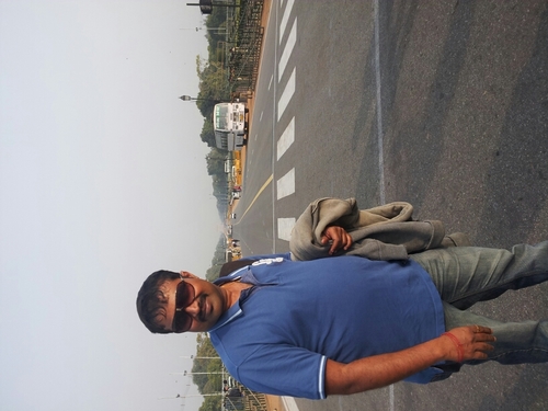 Bhaskar221276's profile picture. 