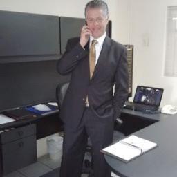 Empresario y emprendedor. De que lado quieres estar? Esa es tu decisión.