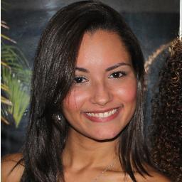 Capixaba, geminiana, flamenguista, estudante de engenharia civil da UTFPR e lutando pelo seu lugar ao sol.