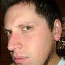 Prefiero morir en el intento que morir sin intentarlo...Fanático de la tecnología y los videojuegos, el cine y otras mil cosas que no caben aquí.