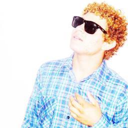 Willian Joel Cabral Official Twitter account.
http://t.co/VWG3njwfi2 (privado)