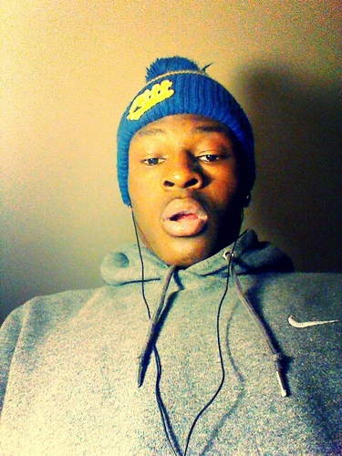 GetinEs_bed's profile picture. My son is my world ! follow me you wont regret it !