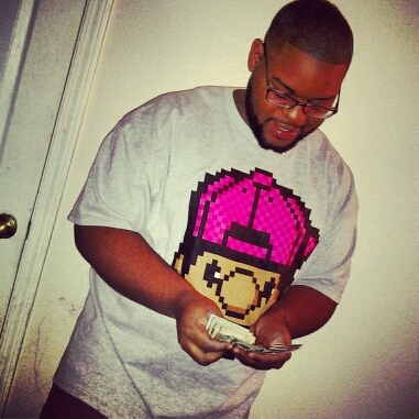 Went from serving nics to serving bricks put your girl on the service list  hit her between the sheets now im right back on my murder shit o.O