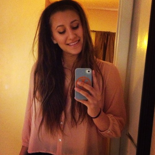 laurenbmitchell's profile picture. If you're lucky enough to be different, don't ever change