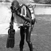 rubberdiver13(@vintagescuba67) 's Twitter Profile Photo