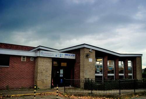 Based within the Lifelong Learning Centre, Thurnscoe, DECV provide community based training and resources to the Dearne public.