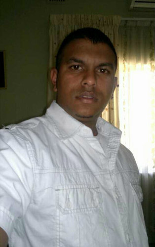 Ishkaarz's profile picture. 