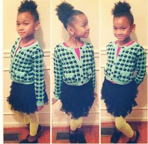 Im looking for a daddy & mommy and i love my teddy Mrs Millie :)