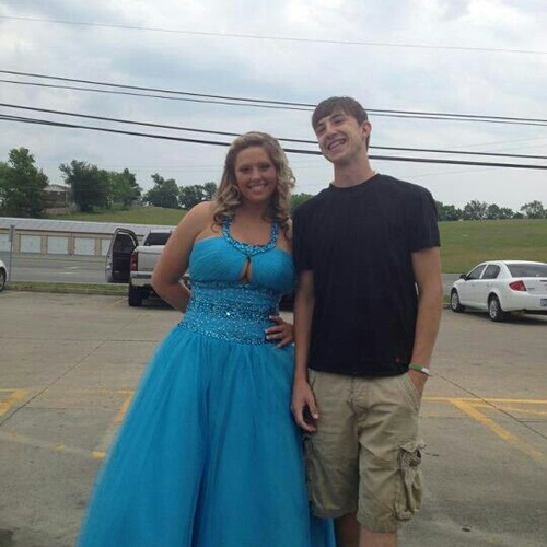 TomAdams_27's profile picture. 18. Basketball is my life .  #BBN #Cardkiller #TeamVans #TeamChucks  why care when no one else does?