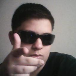 bom,eu gosto de cantar,sair e etc,, eu trampo e cabo.........