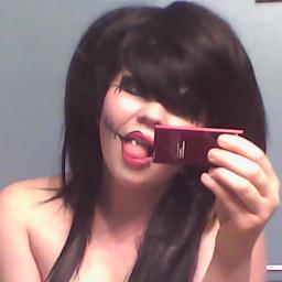 CamiMarieMango's profile picture. easy going, love music, am myself, i have a bit of an accent, i wear wigs because i shaved my head, i don't care about my looks.. and am 14 years young.-.