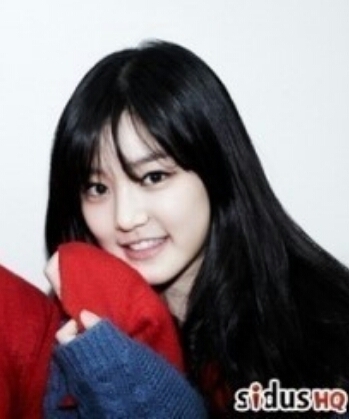 ※상풀놀이역할입니다 (김현중대표님딸이예요^^) 왓더헐~~!!!안녕하세요이유비입니다^^우리친하게지내요!!!!!언니~또는유비야~편하게불러주세요! 1990.11.22 1월28일기억할께요!^*^