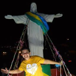 difícil... pois só quem conhece sabe quem eu sou *-* ????