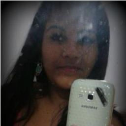 Quem se descreve, se limita ;)