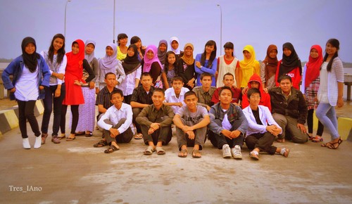 Komunitas X uno, dosPAno, dan TresIAno. yg ngerasaa gabung di sini kawan... Angkatan ^2008-2011^