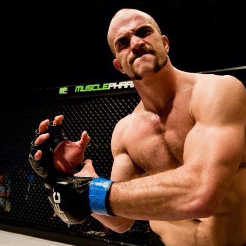 Alaskan grown living in Vegas. Retired Pro MMA fighter. Clark County Fire Fighter Former EFC Lightweight Champion. Pro Wrestler.