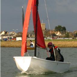 Retired IT Tech speech and language school, love sailing.