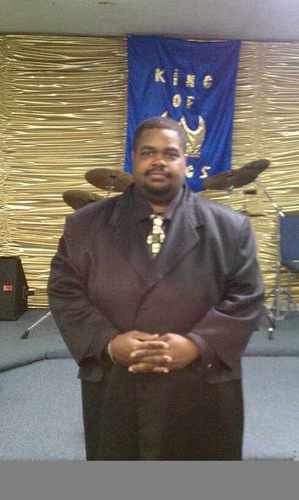 worshiper musician that loves the Lord Jesus and ministry