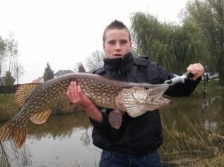 Strijen/dalton lyceum barendrecht/klas BH2D/kickboxer/alcazar/insta: max__1999/