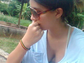Deus ta do meu lado, Ele não deixa faltar... Força e hombridade, respeito e lealdade! ♪ #segue_aí :3