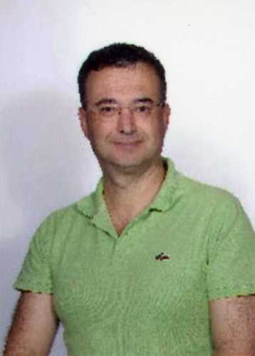 Licenciado en Filología Inglesa. Profesor de Enseñanza Secundaria. Natural de Tazacorte. Isla de La Palma.