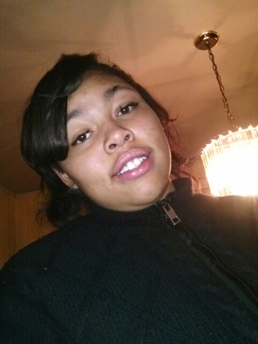 I Love Loud Blowing , I Love Taking Pictures , Fmoi@ G_Foxx... If u dont u lame..... But yep im Spoiled.. So what! Catch Me W/ 2Chainz!