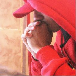 Construindo minha vida, buscando meus sonhos, caindo e levantando, vivendo e aprendendo.
