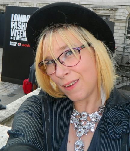 BillieMunk13's profile picture. I have a youthful zest for life, my enthusiasm for all things fashion related is infectious. Contributor for @mystudentstyle