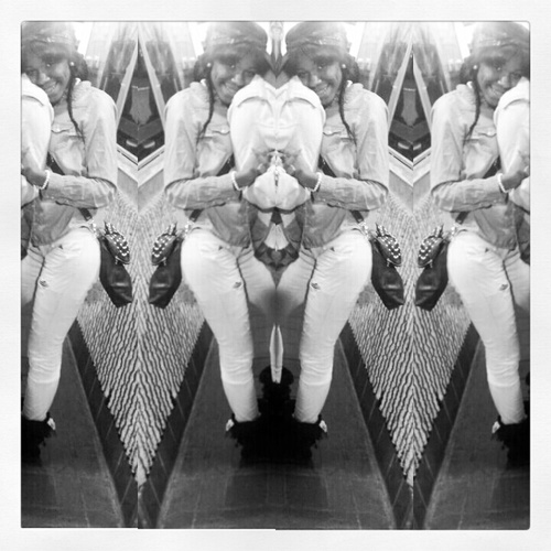 Im JANAY that everybody be talking bout, Obviously im POPPING if im everybodies trending topic , so FOLLOW ME | Instagram _Evanna ✌