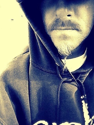 pdubbles's profile picture. Currently in love with fried chicken.  I used to be a Rock star.  Or a drywall finisher,  one of the two. (no polite DM's)