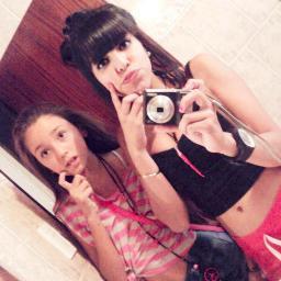 HOLO, MI MEJOR AMIGA ES @javhieramena Y ESO SIGUEME ADIOS :) Y TAMBIEN SIGUELA A ELLA Y TE SEGUIRE! =)