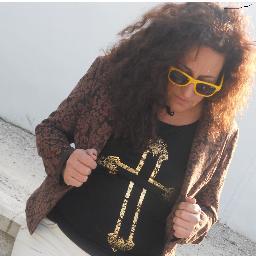 ***Soy  estilista  y me  encanta  la  moda  y   la belleza  asi que intentare  de  teneros  al  dia !!!***