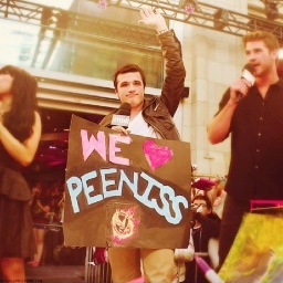 tess_Hutcherson's profile picture. I love Quidditch. But There are much worse games to play. Happiness can be f
ound in the darkest of times if one only remembers to turn on the light -Dumbledore