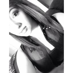 head up keep strong keep smiling and move on || hit that followbutten, you'll get fb || bfb ♡
