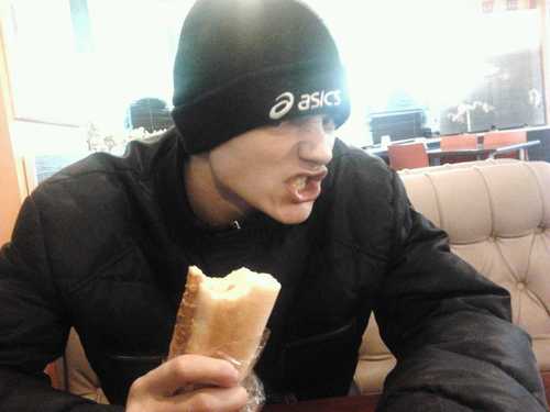 vladon22854's profile picture. 