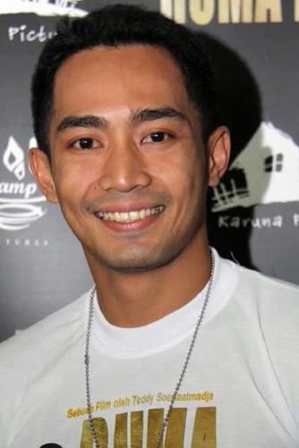 SyahAyam's profile picture. 