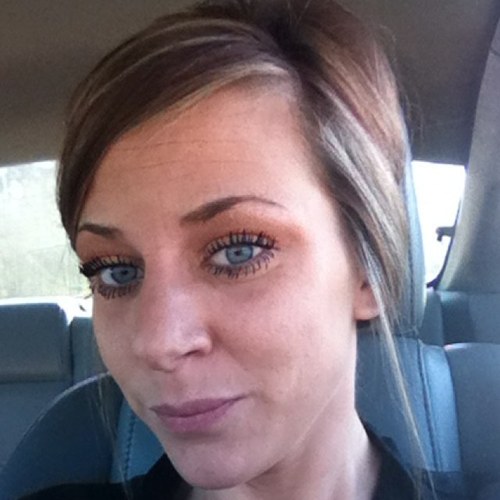 lesliepaigee's profile picture. 