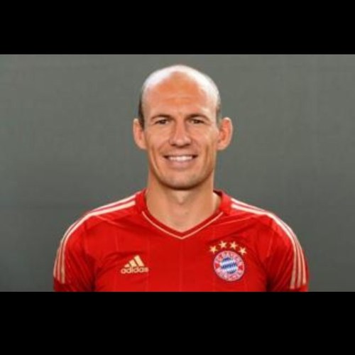 Hello i am arjen robben i do play for bayern muinch as a midfeilder