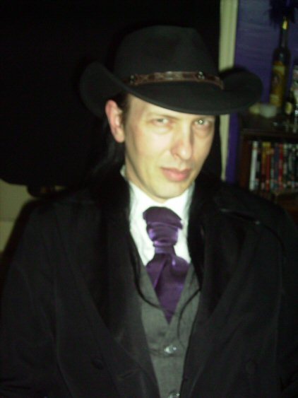 Ex-pat Californian, writer and philosopher of the Romantic and advocate of its values of Truth, Beauty, Freedom, and Love