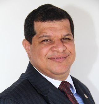 Pastor Adventista! esposo de Gilca Vieira e pai de Leonardo e Gustavo
