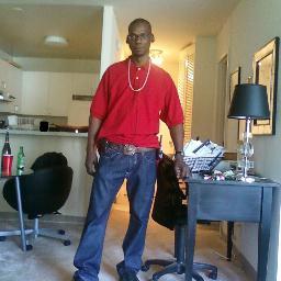 glenmakle's profile picture. i lov e to eat some pussy