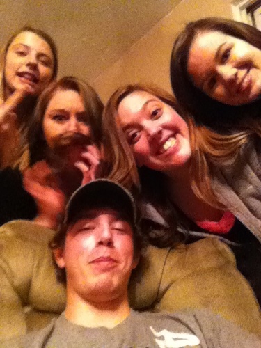 Living Young, Wild, and Free with no regrets. Having fun and making new friends is what im about
